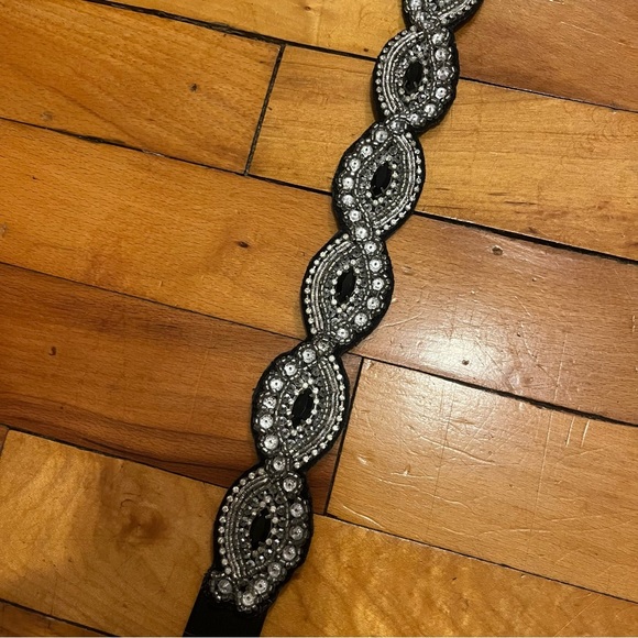 Embellished belt - Picture 2 of 4